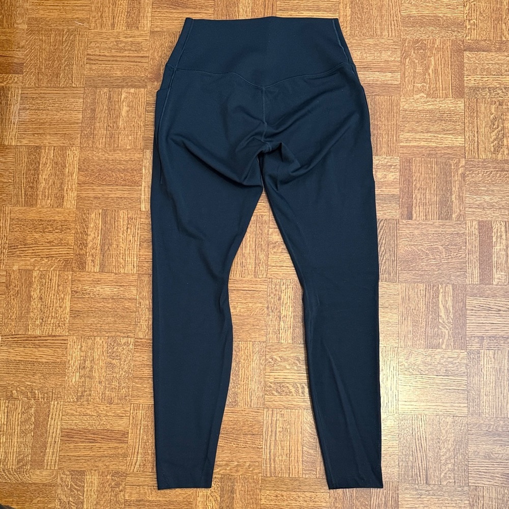 Nike Universa Black Leggings - Picture 6 of 9